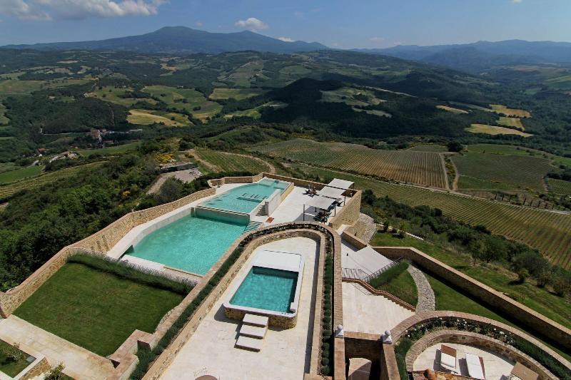 Castello Di Velona, Resort Thermal Spa & Winery Montalcino Exterior foto